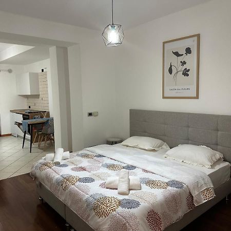City Center Shkodra B&B Ngoại thất bức ảnh