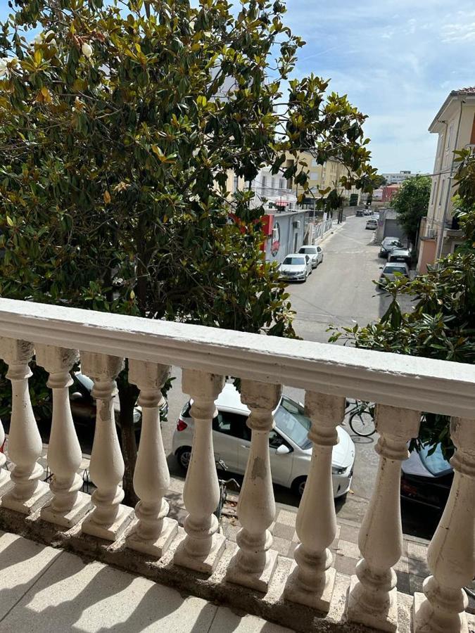 City Center Shkodra B&B Ngoại thất bức ảnh